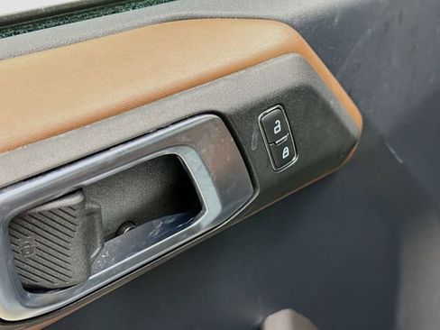 Used 2023 Ford Bronco Outer Banks image 18