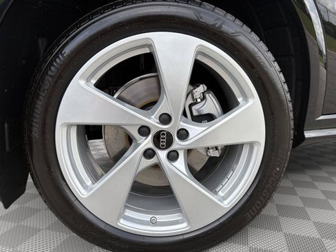 Used 2026 Audi Q5 Premium w/ Premium Plus AWD/4WD image 9