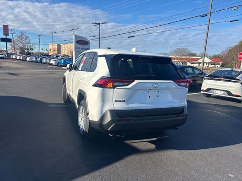 New 2025 Toyota RAV4 LE image 3