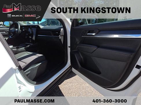 Used 2025 GMC Terrain Elevation AWD/4WD image 28