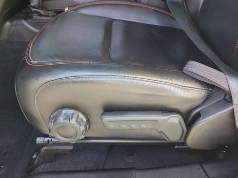 Used 2023 Jeep Gladiator Mojave w/ Cold Weather Group image 14