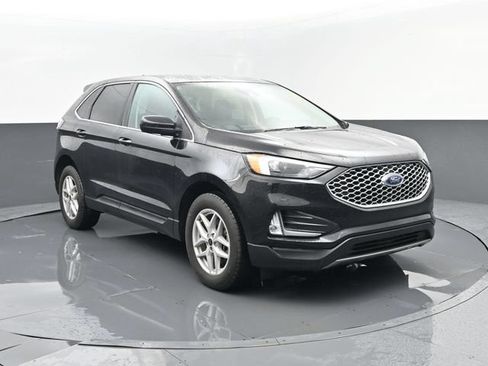 Used 2024 Ford Edge SEL w/ Convenience Package AWD/4WD image 3