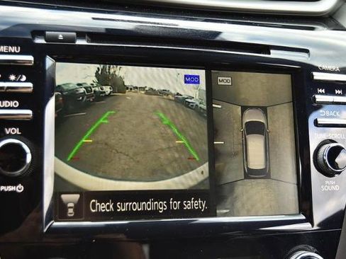 Certified 2024 Nissan Murano Platinum w/ Cargo Package image 18