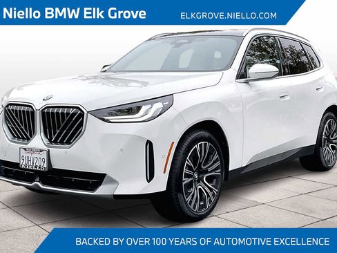 Used 2025 BMW X3 xDrive30i w/ Convenience Package image 1