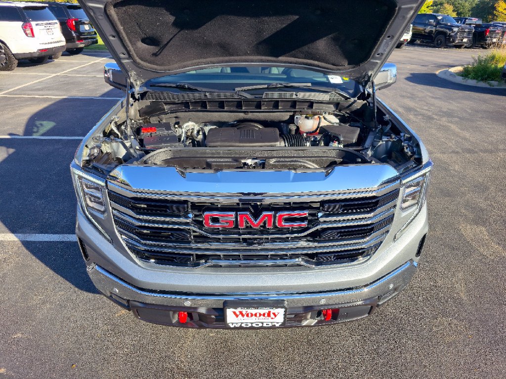 Certified 2026 GMC Sierra 1500 SLT w/ SLT Premium Plus Package AWD/4WD image 32
