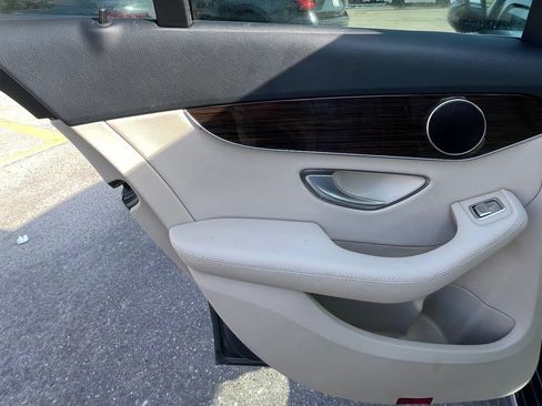 Used 2017 Mercedes-Benz C 300 Sedan w/ Premium 1 Package image 31