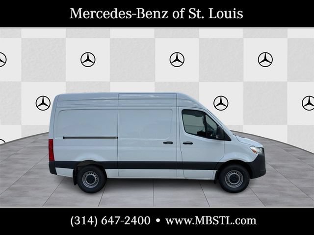 New 2026 Mercedes-Benz Sprinter 2500 image 2