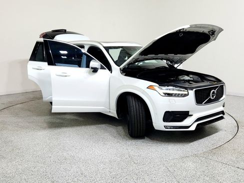 Used 2019 Volvo XC90 T6 R-Design w/ Advanced Package image 14