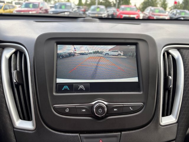 Used 2017 Chevrolet Malibu LS FWD image 25