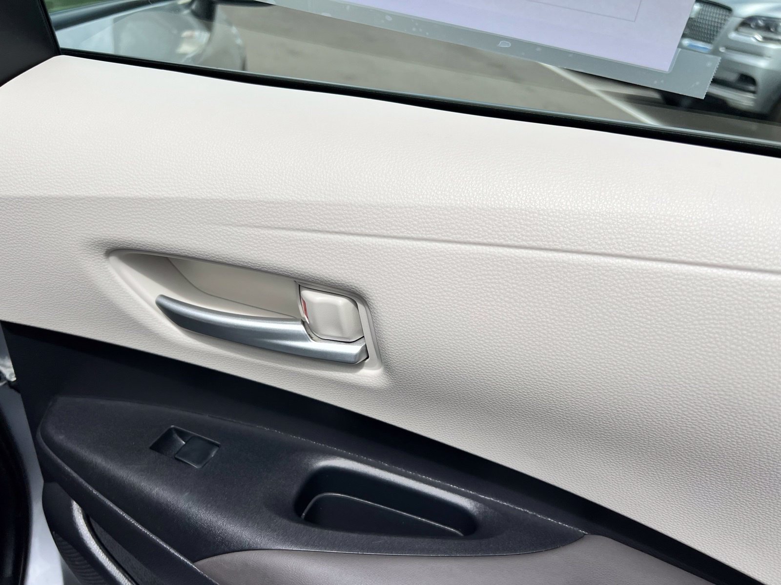 Used 2024 Toyota Corolla XLE FWD image 58