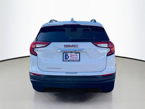 Used 2023 GMC Terrain SLE w/ Driver Convenience Package image 6