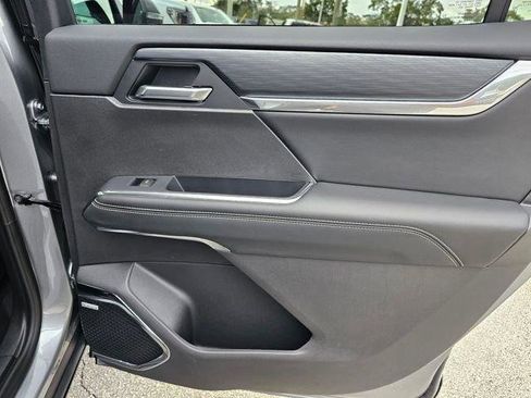 New 2026 GMC Acadia Elevation w/ Black Edition FWD image 30