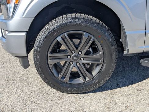 Used 2021 Ford F150 Lariat w/ Max Trailer Tow Package image 25