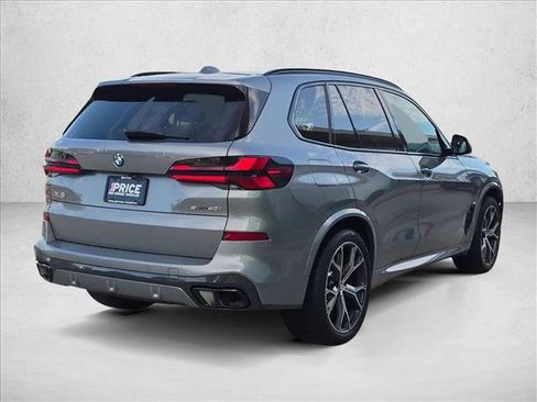 Certified 2024 BMW X5 sDrive40i w/ M Sport Package RWD image 5