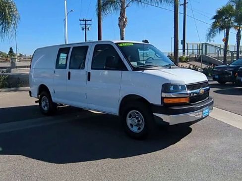 Used 2024 Chevrolet Express 2500 w/ Driver Convenience Package image 2