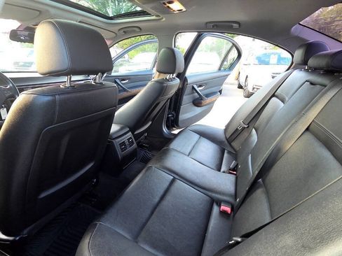 Used 2011 BMW 328i xDrive Sedan AWD/4WD image 37