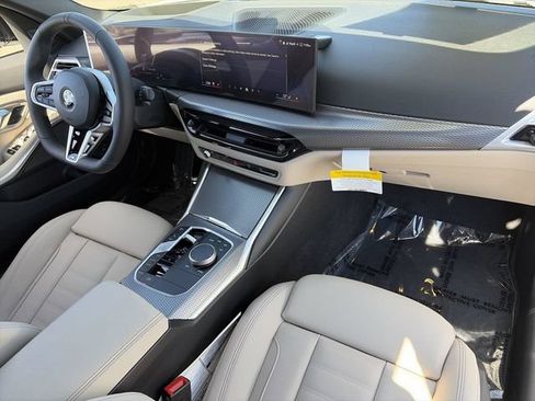Used 2026 BMW 330i Sedan w/ M Sport Package RWD image 12