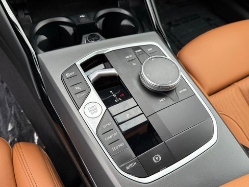 Used 2023 BMW 230i 230i w/ Convenience Package image 27