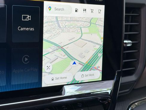 Certified 2025 Chevrolet Silverado 2500 ZR2 w/ Technology Package image 25