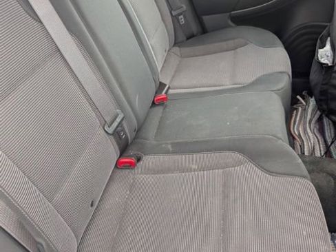 Used 2016 Ford Taurus SEL image 13