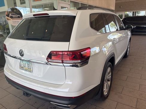 Used 2022 Volkswagen Atlas SE w/ Panoramic Sunroof Package FWD image 8