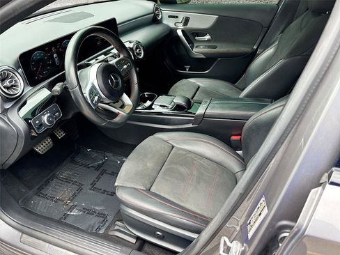 Used 2020 Mercedes-Benz A 220 image 22