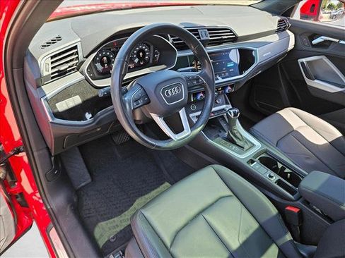 Used 2023 Audi Q3 2.0T Premium Plus AWD/4WD image 9