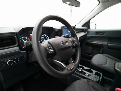 Used 2023 Ford Maverick XLT w/ Black Appearance Package image 8