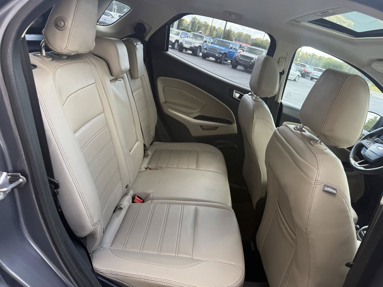 Used 2018 Ford EcoSport Titanium FWD image 17