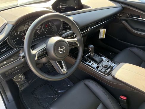 Certified 2025 MAZDA CX-30 AWD 2.5 S w/ Premium Package image 7