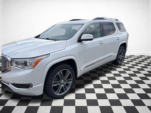 Certified 2019 GMC Acadia Denali w/ Technology Package AWD/4WD image 31