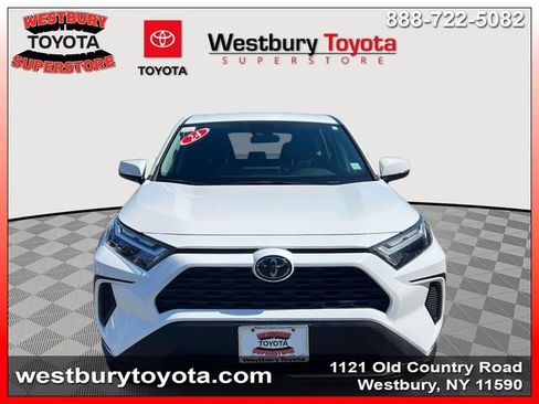 Certified 2024 Toyota RAV4 LE AWD/4WD image 3