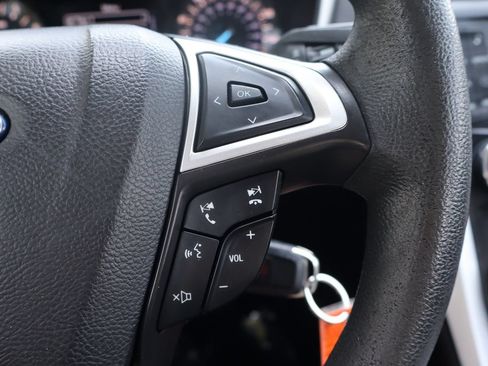 Used 2014 Ford Fusion SE FWD image 34