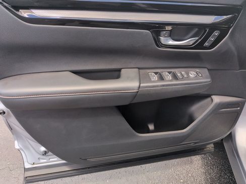 Used 2023 Honda CR-V Sport Touring image 10