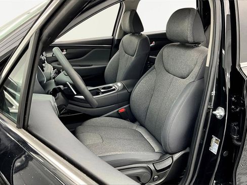 Used 2023 Hyundai Santa Fe SE image 25