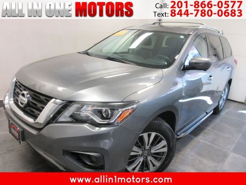 Used 2020 Nissan Pathfinder SL AWD/4WD image 1