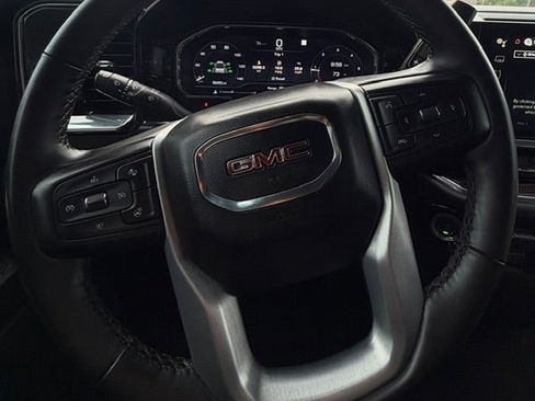Certified 2023 GMC Sierra 1500 SLE RWD image 10