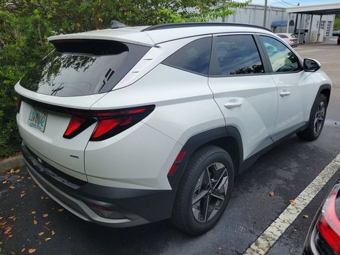 Used 2026 Hyundai Tucson SEL Plus AWD/4WD image 3