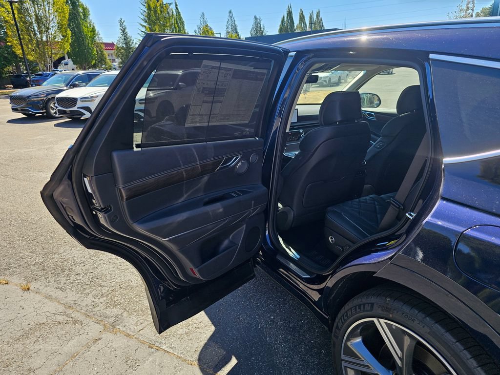 Certified 2025 Genesis GV80 3.5T Prestige AWD/4WD image 22