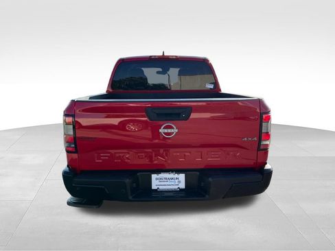 Used 2022 Nissan Frontier S w/ Technology Package AWD/4WD image 4
