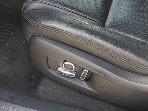 Used 2021 Jaguar F-PACE S image 11