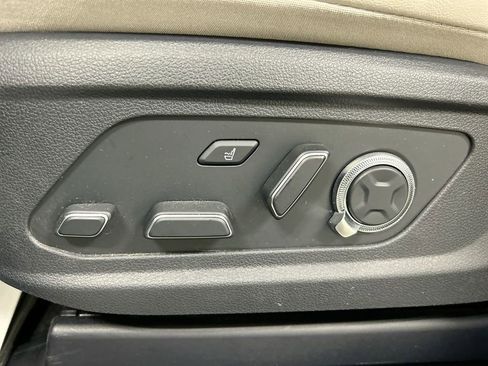 Used 2024 Hyundai Palisade AWD image 10