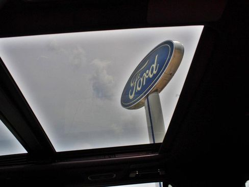 Used 2023 Lincoln Navigator L Reserve image 25