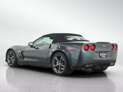 Used 2010 Chevrolet Corvette Grand Sport w/ Preferred Equipment Group RWD image 3