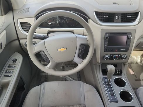 Used 2017 Chevrolet Traverse LS AWD/4WD image 11
