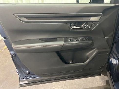 Used 2025 Honda CR-V Sport-L image 17