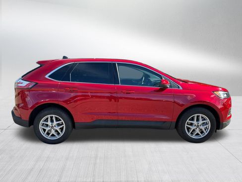 Used 2024 Ford Edge SEL w/ Convenience Package AWD/4WD image 8