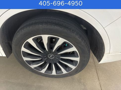 Used 2020 Lincoln Aviator Black Label Grand Touring w/ Class IV Trailer Tow Package image 6