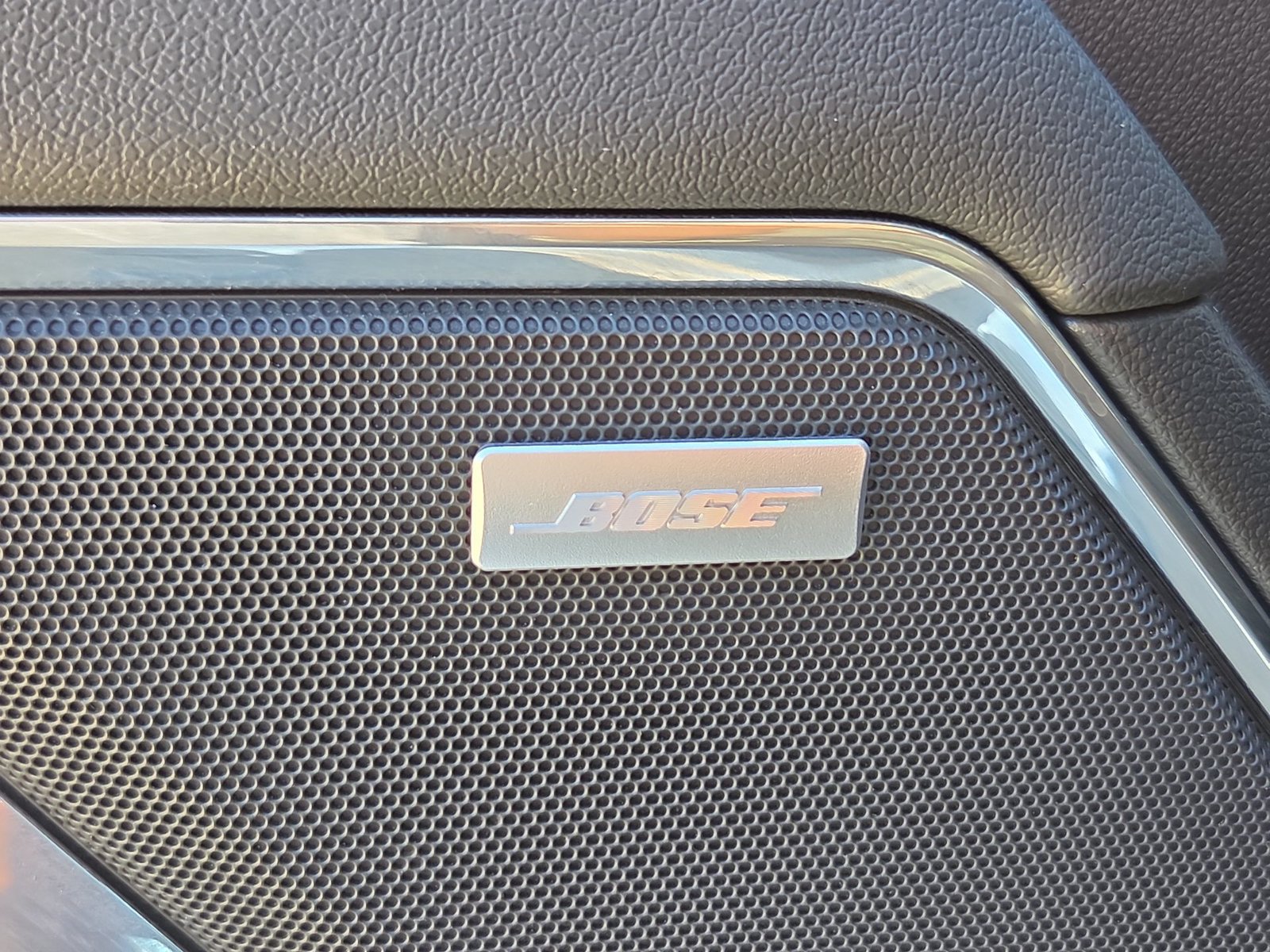 Used 2024 Chevrolet Silverado 1500 LT Trail Boss w/ Convenience Package II AWD/4WD image 23