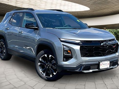 New 2026 Chevrolet Equinox RS w/ Convenience Package III AWD/4WD image 2